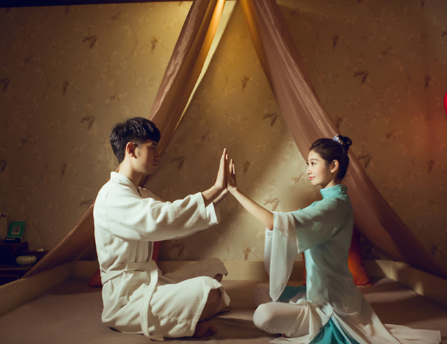 成都郫都水疗与创造力：当大脑在漂浮中重启